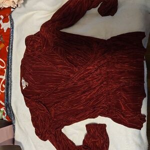 Shirt, red, like new